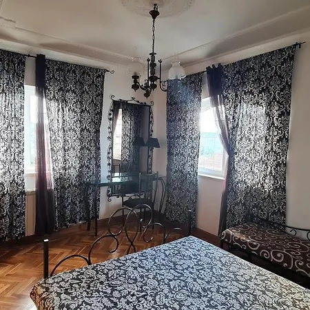 Apartment Crystal Residence Arnal