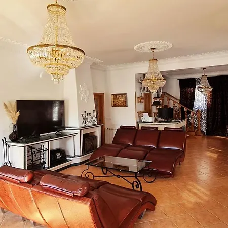Crystal Residence Arnal