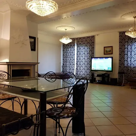 Crystal Residence Arnal