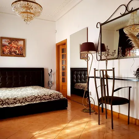 Crystal Residence * Arnal